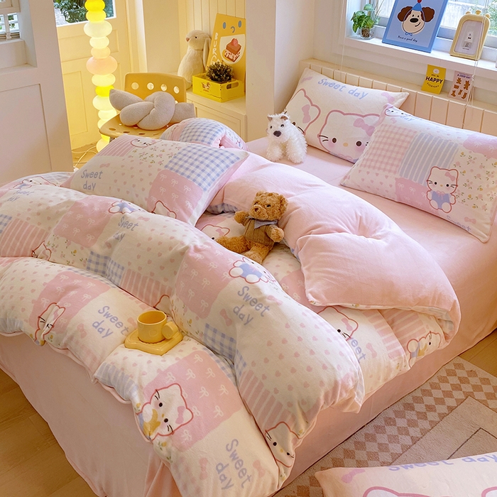 91家纺网 家纺一手货源 找家纺 葡萄家 2025新款高克重印花牛奶绒四件套萌系卡通 布丁猫