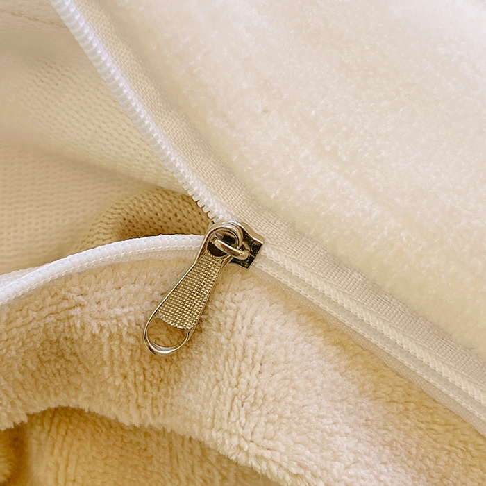 91家纺网 家纺一手货源 找家纺 葡萄家 2025新款高克重印花牛奶绒四件套萌系卡通 动物乐园