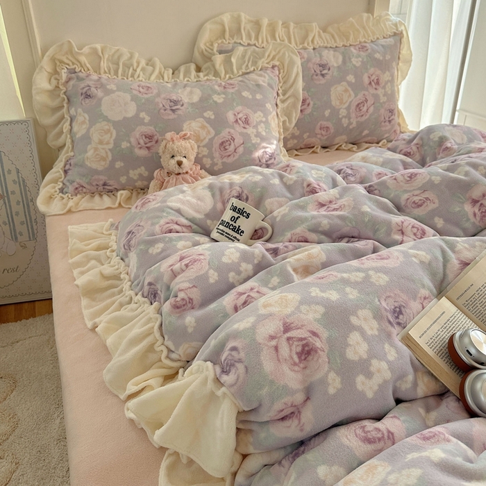 91家纺网 家纺一手货源 找家纺 六巷胡同 2025新款韩系博主慵懒风小碎花A类牛奶绒花边款四件套 压花边-微醺岛屿