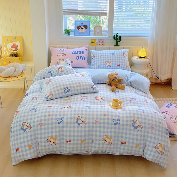 91家纺网 家纺一手货源 找家纺 葡萄家 2025新款高克重印花牛奶绒四件套萌系卡通 蓝格猫猫