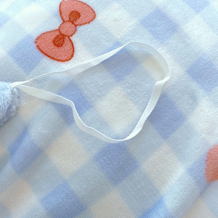 91家纺网 家纺一手货源 找家纺 葡萄家 2025新款高克重印花牛奶绒四件套萌系卡通 蓝格猫猫