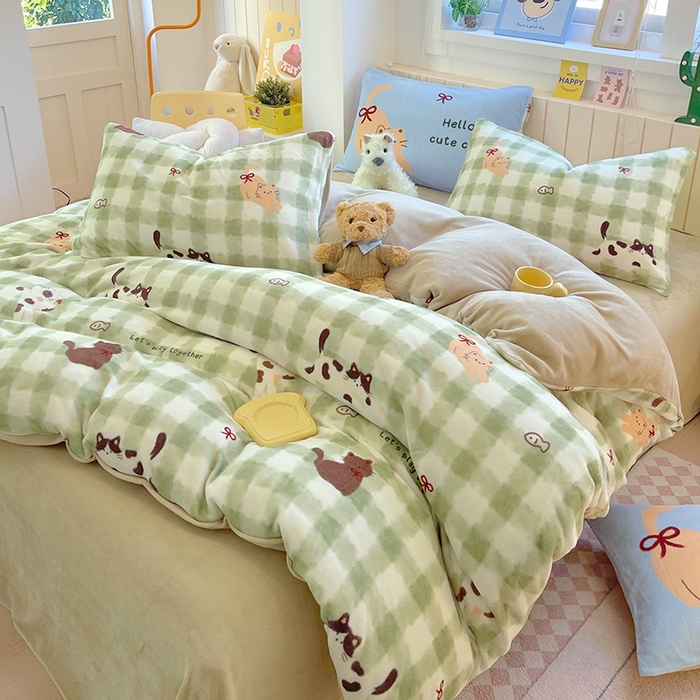 91家纺网 家纺一手货源 找家纺 葡萄家 2025新款高克重印花牛奶绒四件套萌系卡通 莫妮卡