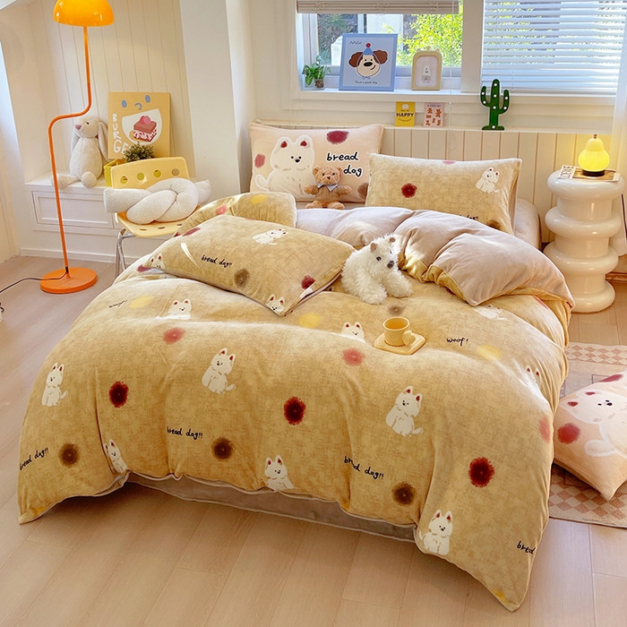 91家纺网 家纺一手货源 找家纺 葡萄家 2025新款高克重印花牛奶绒四件套萌系卡通 泡芙狗