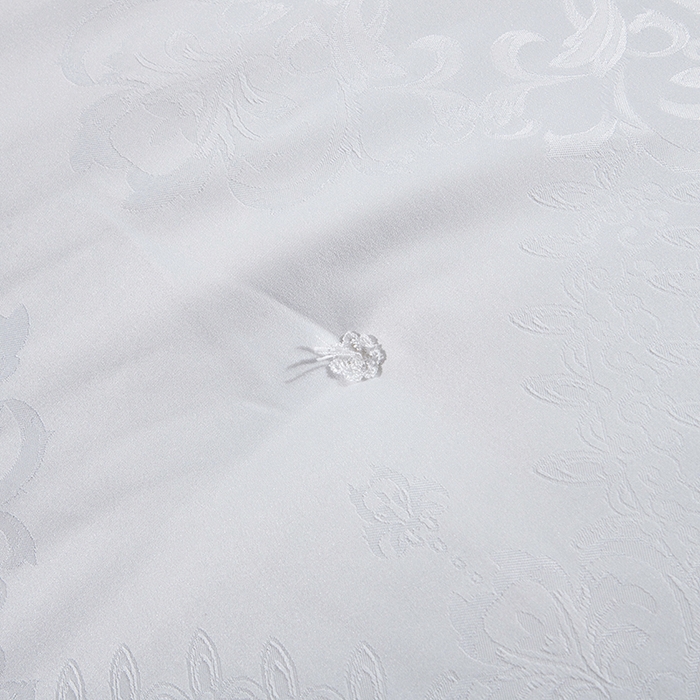 91家纺网 家纺一手货源 找家纺 前程家纺 2025新款贡缎提花被被子被芯-富贵花 富贵花-玛瑙白