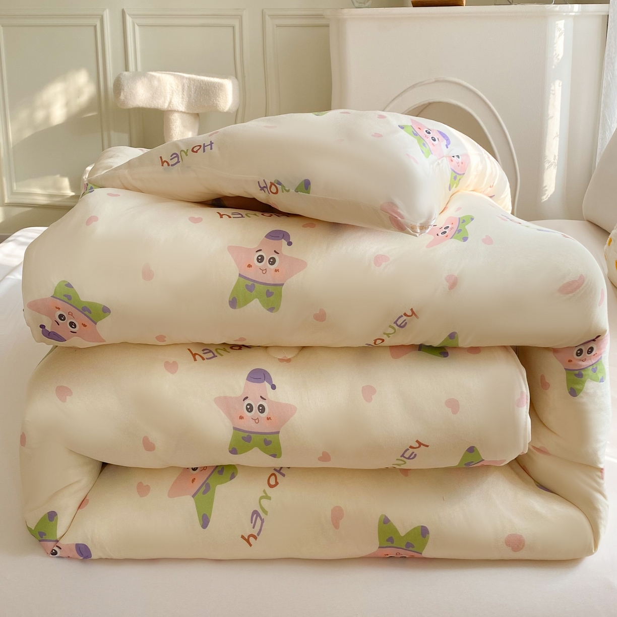 91家纺网 家纺一手货源 找家纺 小叮当家纺仓储工厂店 2025年新款A类母婴级宝宝被子豆豆绒牛奶针织棉被子儿童被子豆豆被大豆被春秋 牛奶针织被-快乐海星