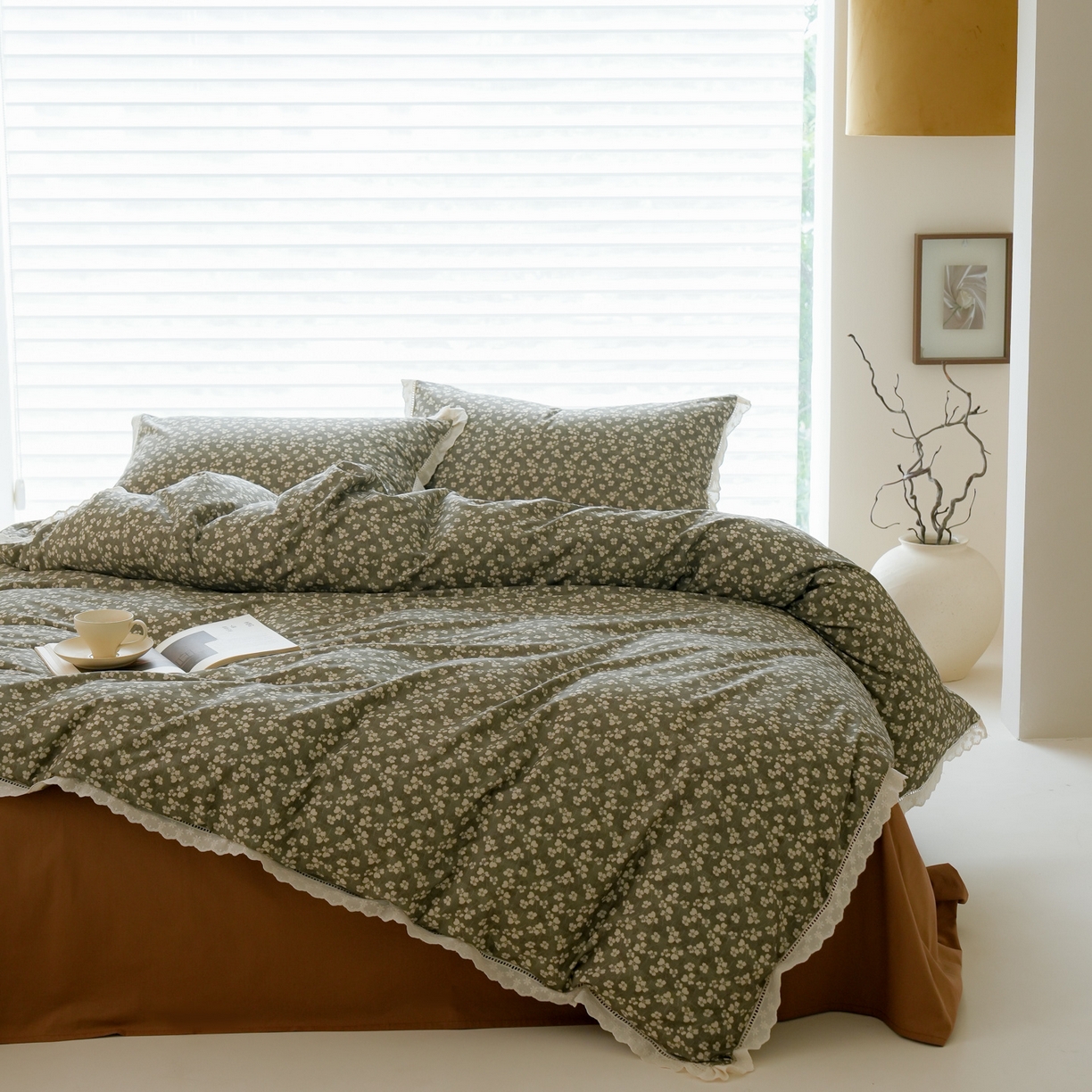 洺兰家居 2025年小清新全棉13372镂空花边小碎花ins风水洗棉四件套 芳菲