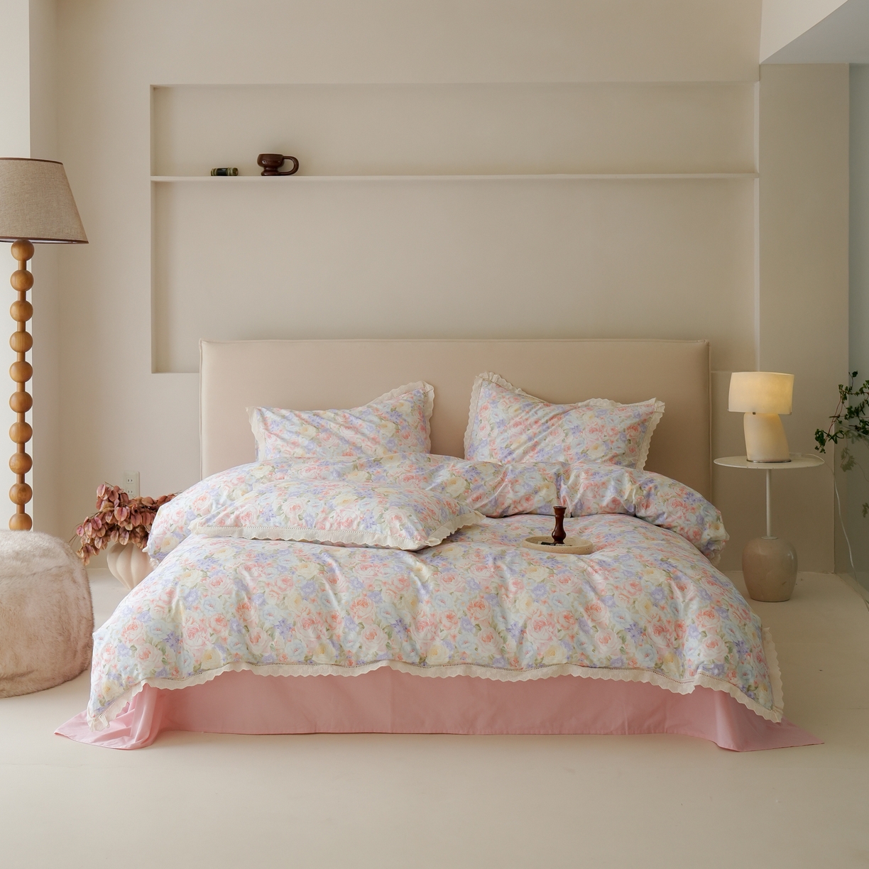 91家纺网 家纺一手货源 找家纺 洺兰家居 2025年小清新全棉13372镂空花边小碎花ins风水洗棉四件套 月季