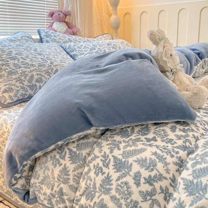 91家纺网 家纺一手货源 找家纺 （总）云玲时尚 2025新款高克重牛奶绒印花床盖四件套