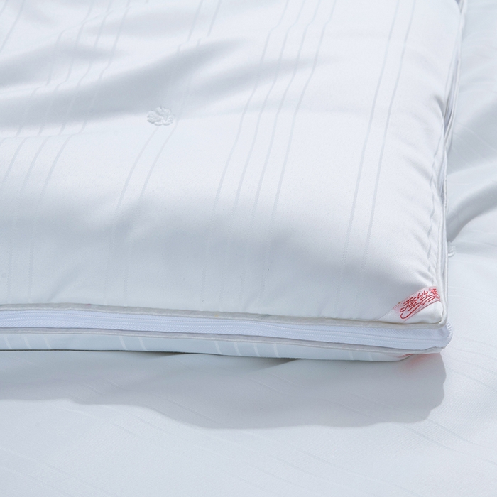 91家纺网 家纺一手货源 找家纺 尚品家纺 2025新款全棉提花蚕丝子母被冬被春秋被被子 月光白