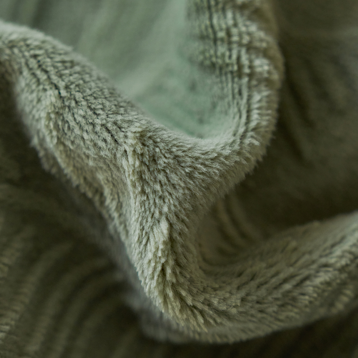 91家纺网 家纺一手货源 找家纺 亿梵家居 2025秋冬新款A类全消光牛奶绒立体5D雕花绒四件套-风格一 （提供买家秀） 芭提雅-抹茶绿