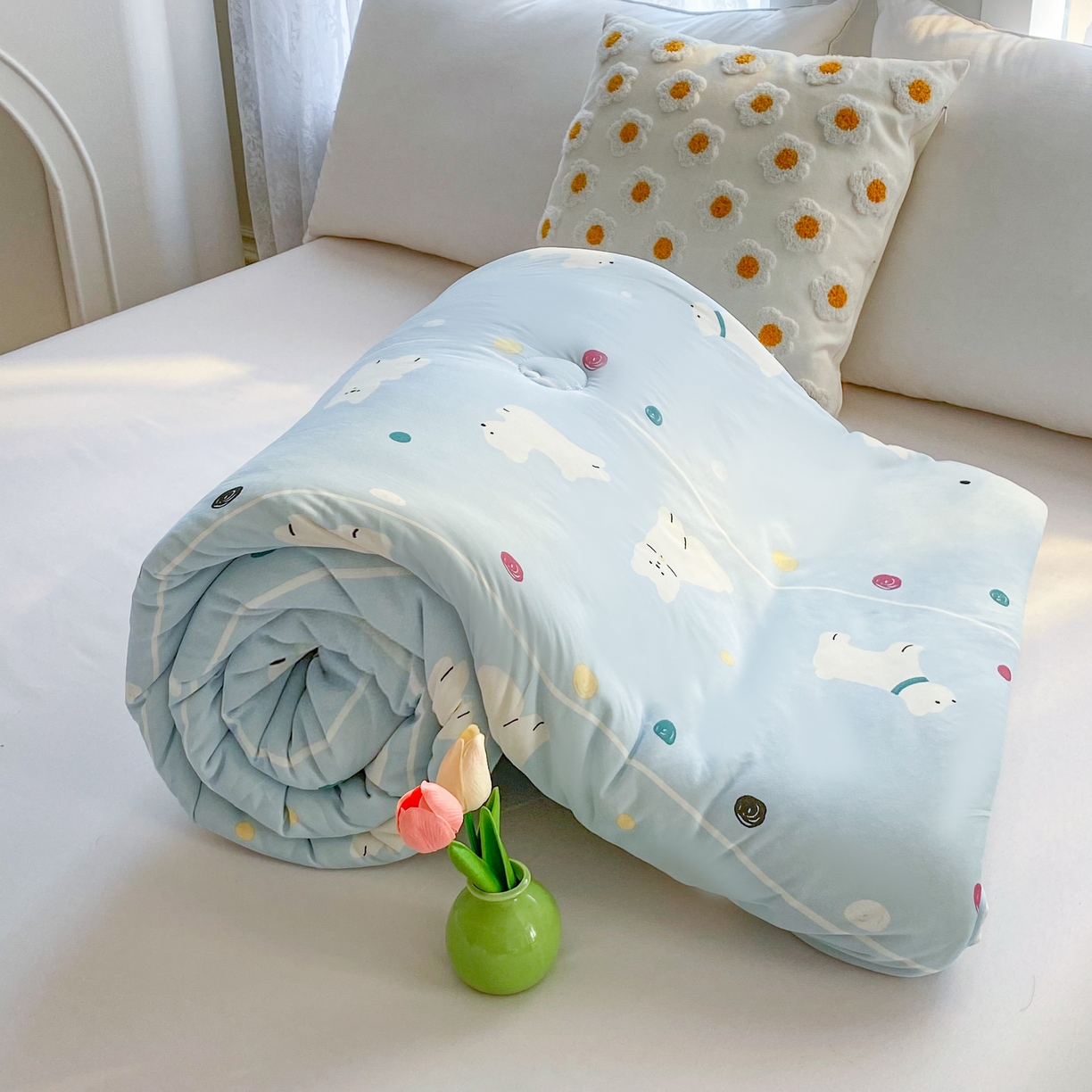 91家纺网 家纺一手货源 找家纺 小叮当家纺仓储工厂店 2025年新款A类母婴级宝宝被子豆豆绒牛奶针织棉被子儿童被子豆豆被大豆被春秋 牛奶针织被-嗨皮狗