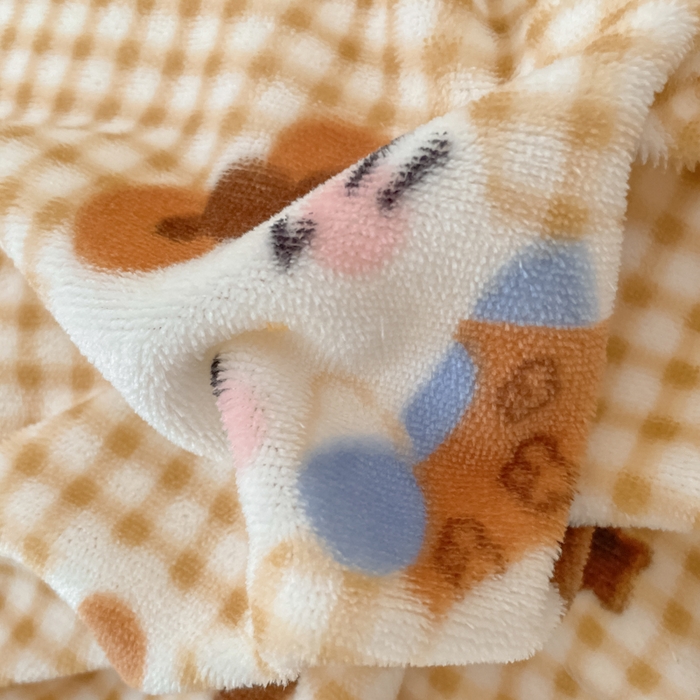 91家纺网 家纺一手货源 找家纺 云玲时尚 2025新款高克重牛奶绒印花床盖四件套 凯蒂乐园