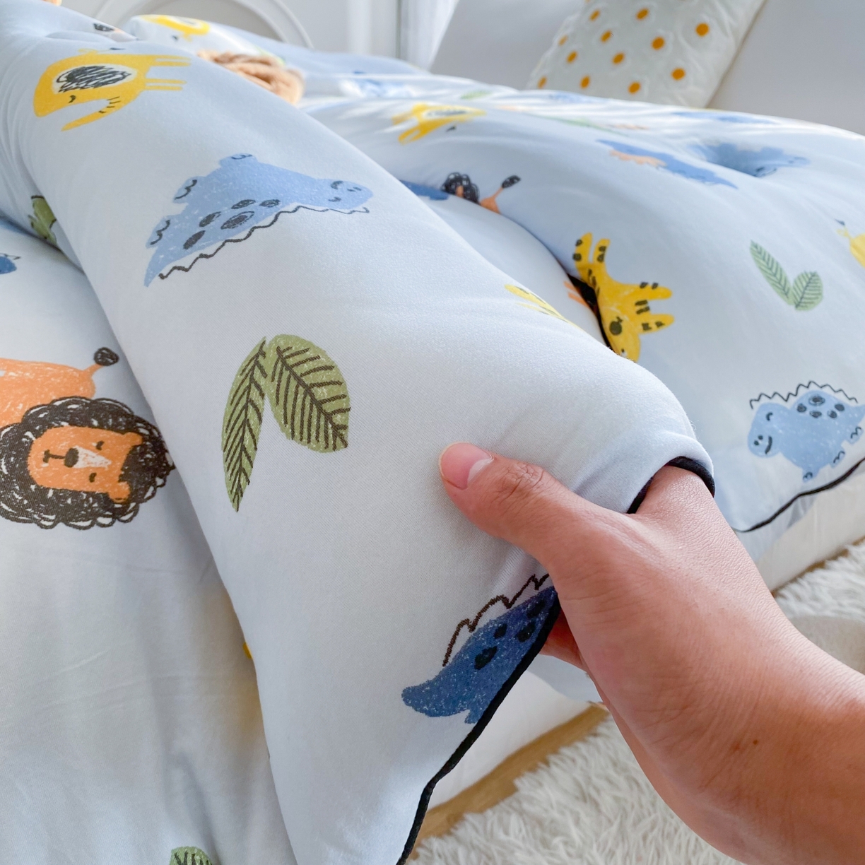 91家纺网 家纺一手货源 找家纺 小叮当家纺仓储工厂店 2025年新款A类母婴级宝宝被子豆豆绒牛奶针织棉被子儿童被子豆豆被大豆被春秋 牛奶针织被-海岛乐园