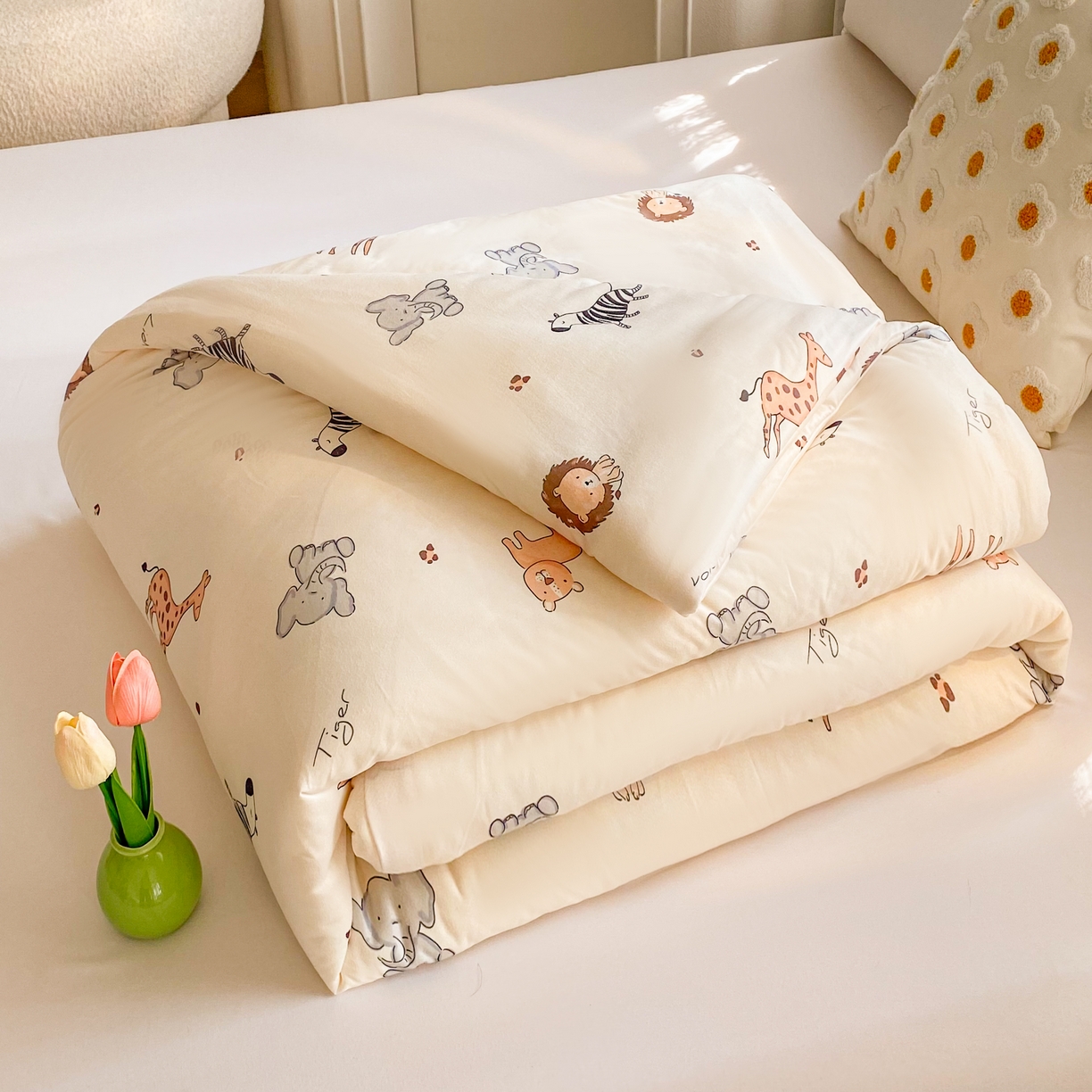 91家纺网 家纺一手货源 找家纺 小叮当家纺仓储工厂店 2025年新款A类母婴级宝宝被子豆豆绒牛奶针织棉被子儿童被子豆豆被大豆被春秋 牛奶针织被-动物乐园