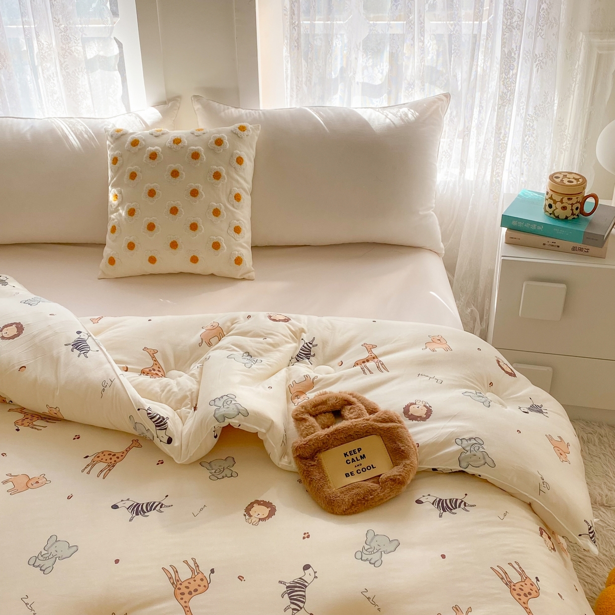 91家纺网 家纺一手货源 找家纺 小叮当家纺仓储工厂店 2025年新款A类母婴级宝宝被子豆豆绒牛奶针织棉被子儿童被子豆豆被大豆被春秋 牛奶针织被-动物乐园
