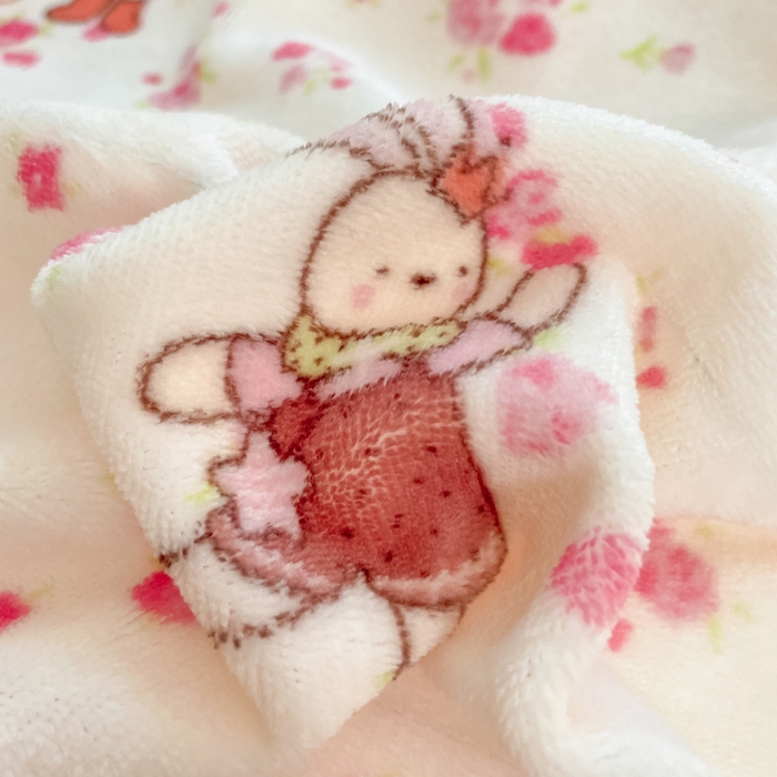 91家纺网 家纺一手货源 找家纺 云玲时尚 2025新款高克重牛奶绒印花床盖四件套 甜甜小兔