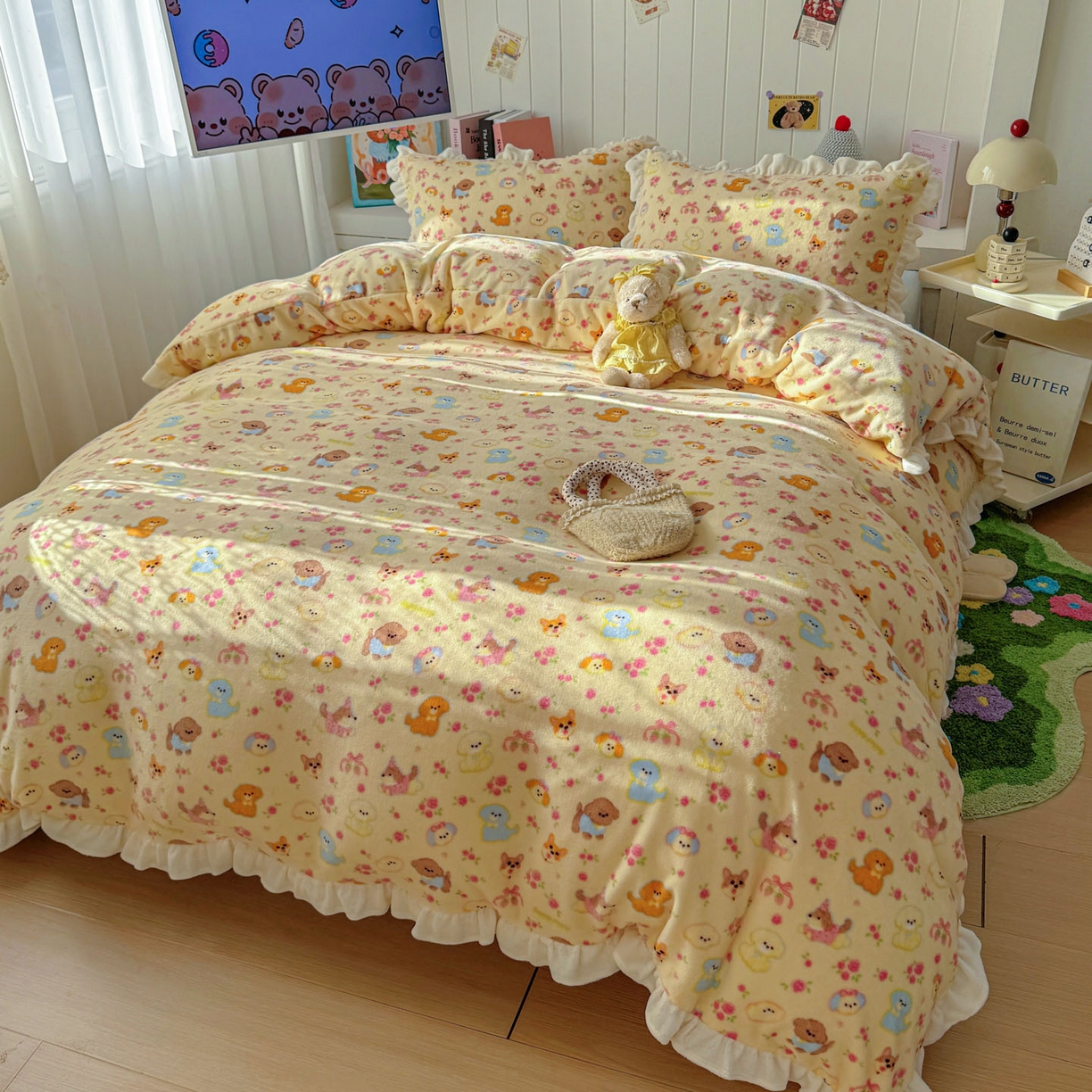 91家纺网 家纺一手货源 找家纺 （总）老K (原美阁） 2025新款A类200克花边款牛奶绒四件套-卡通花边