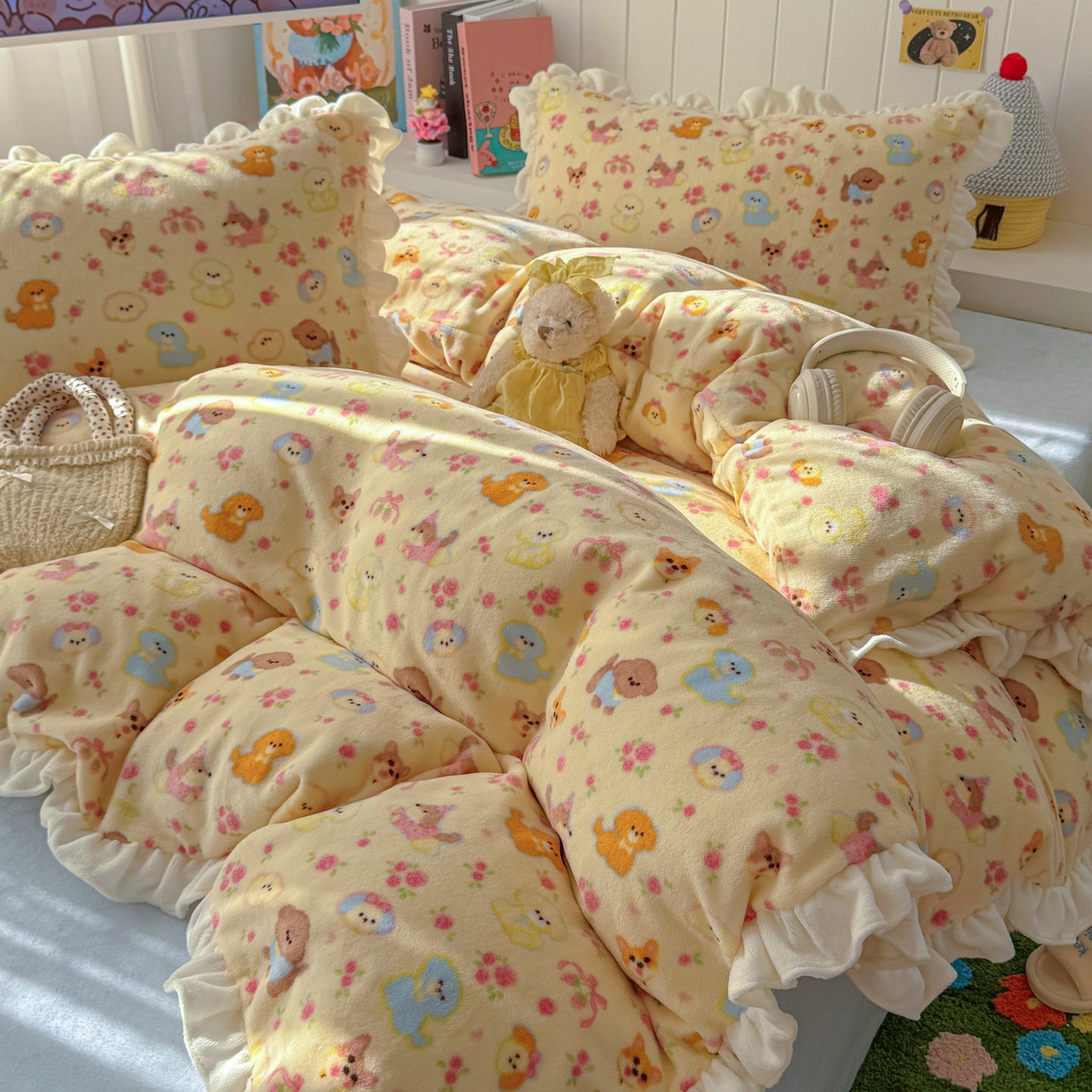 91家纺网 家纺一手货源 找家纺 （总）老K (原美阁） 2025新款A类200克花边款牛奶绒四件套-卡通花边