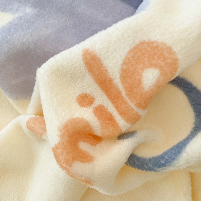 91家纺网 家纺一手货源 找家纺 云玲时尚 2025新款高克重牛奶绒印花床盖四件套 心相印