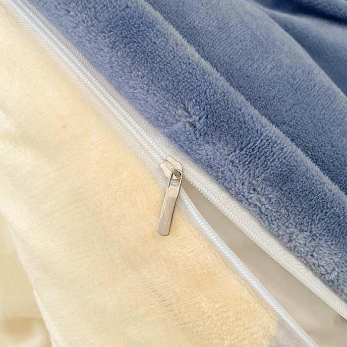 91家纺网 家纺一手货源 找家纺 云玲时尚 2025新款高克重牛奶绒印花床盖四件套 心相印