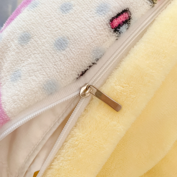 91家纺网 家纺一手货源 找家纺 云玲时尚 2025新款高克重牛奶绒印花床盖四件套 月亮女神