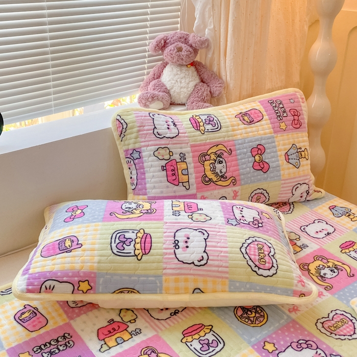 91家纺网 家纺一手货源 找家纺 云玲时尚 2025新款高克重牛奶绒印花床盖四件套 月亮女神