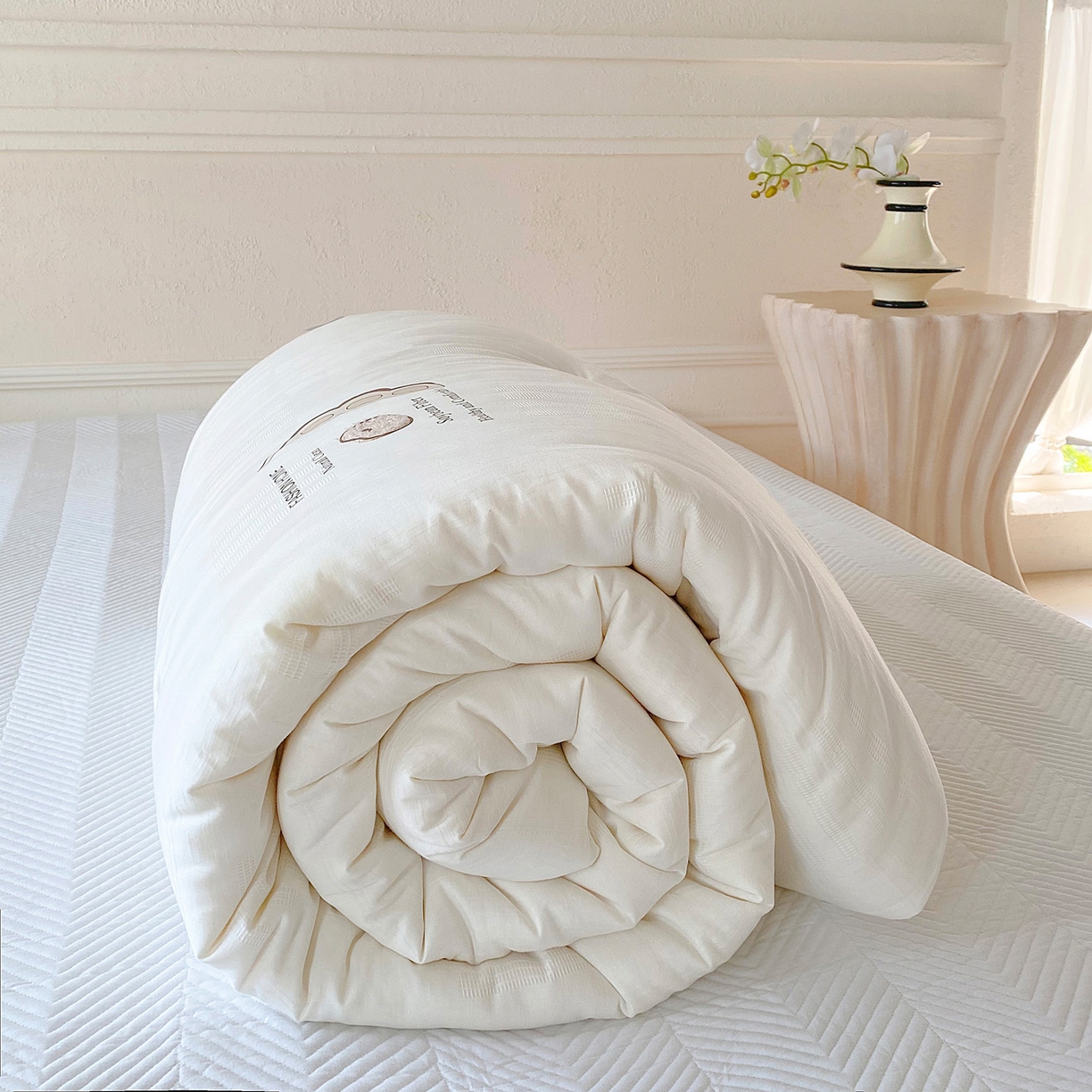 91家纺网 家纺一手货源 找家纺 （总）小叮当家纺仓储工厂店 2025新款A类全棉提花华夫格立体绒百分之30大豆被拉链款单边被子被芯