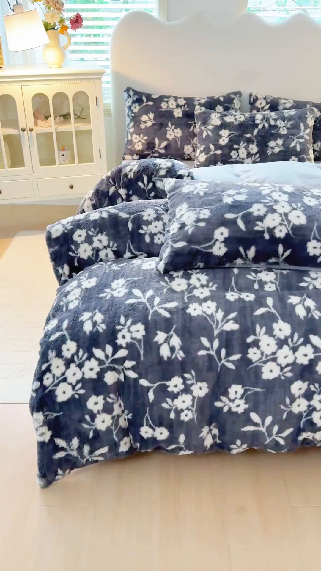 91家纺网 家纺一手货源 找家纺 爱多多家居 2025新款印花美拉德兔毛印花四件套单被套 莫奈花园