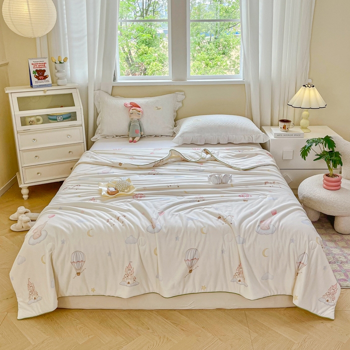 91家纺网 家纺一手货源 找家纺 小叮当家纺仓储工厂店 2025年新款A类母婴级宝宝被子豆豆绒牛奶针织棉被子儿童被子豆豆被大豆被春秋 牛奶针织被-梦幻岛