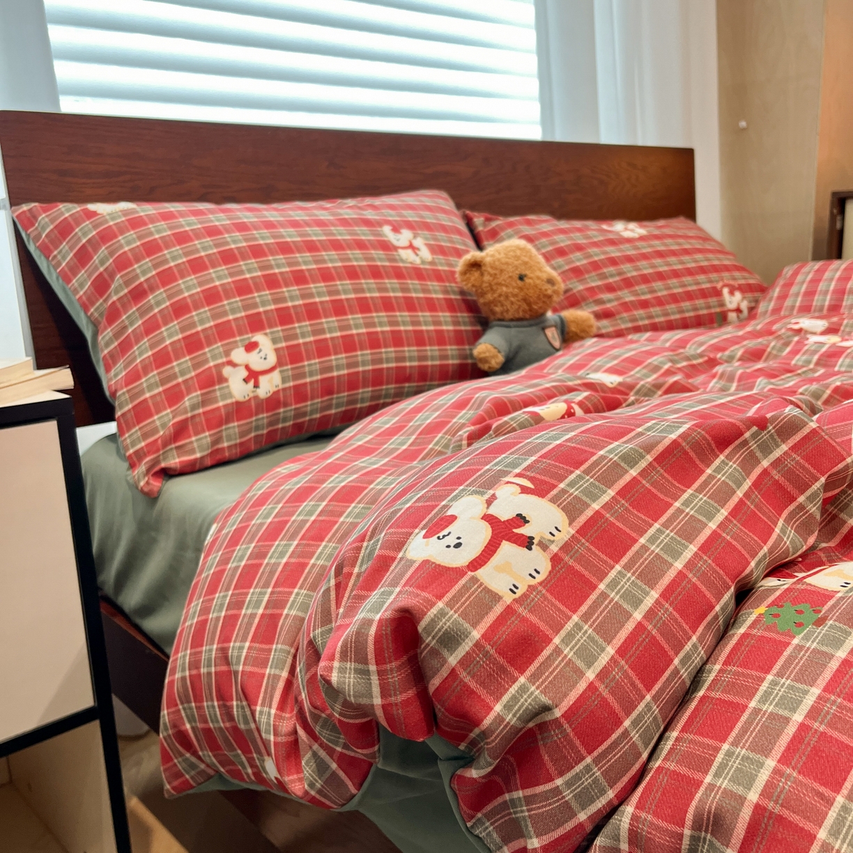 小叮当家纺仓储工厂店 2025新款提供买家秀爆款花型不断货美拉德卡通全棉纯棉磨毛四件套 奥汀小狗