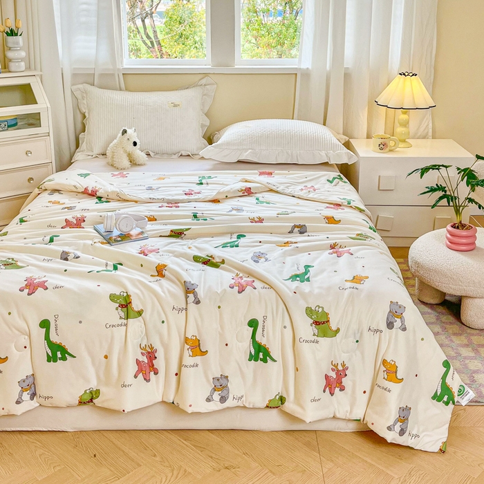 91家纺网 家纺一手货源 找家纺 小叮当家纺仓储工厂店 2025年新款A类母婴级宝宝被子豆豆绒牛奶针织棉被子儿童被子豆豆被大豆被春秋 牛奶针织被-小鳄鱼