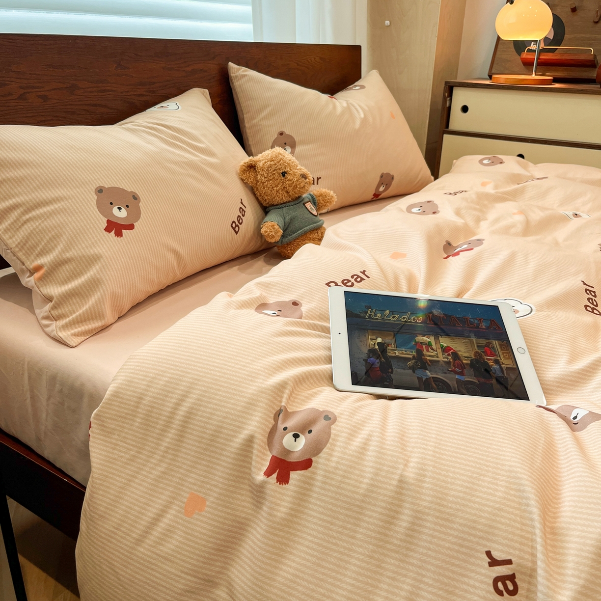 91家纺网 家纺一手货源 找家纺 小叮当家纺仓储工厂店 2025新款提供买家秀爆款花型不断货美拉德卡通全棉纯棉磨毛四件套 告白熊