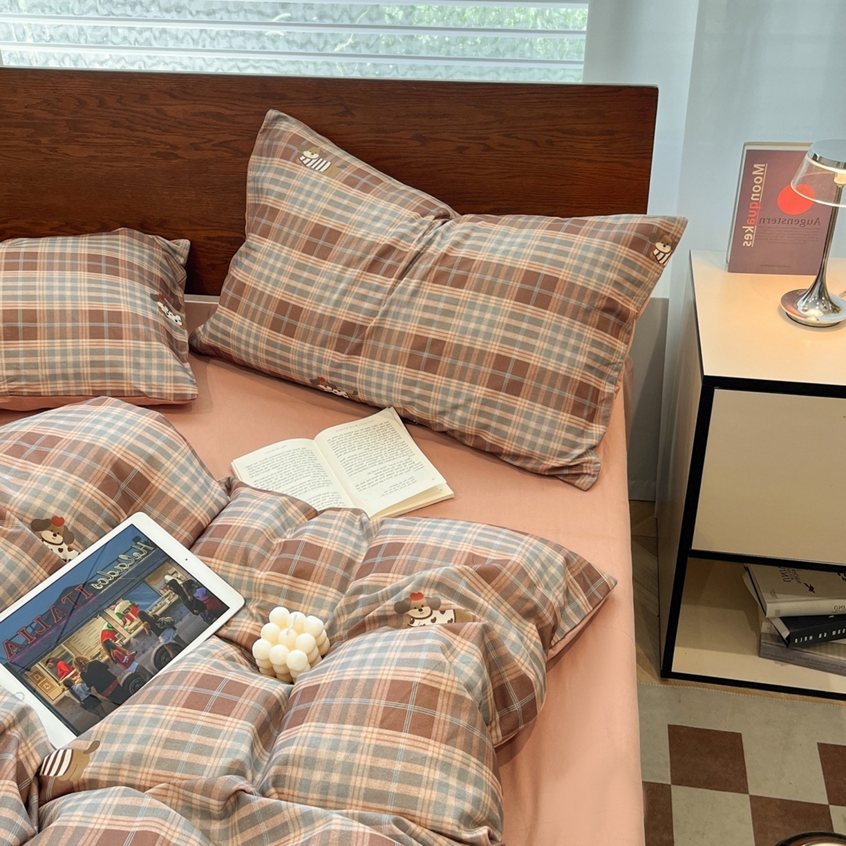 91家纺网 家纺一手货源 找家纺 小叮当家纺仓储工厂店 2025新款提供买家秀爆款花型不断货美拉德卡通全棉纯棉磨毛四件套 甜心小狗