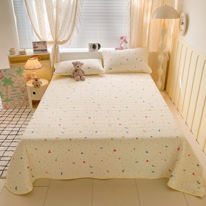 91家纺网 家纺一手货源 找家纺 （总）云玲时尚 2025新款高克重牛奶绒印花夹棉床盖