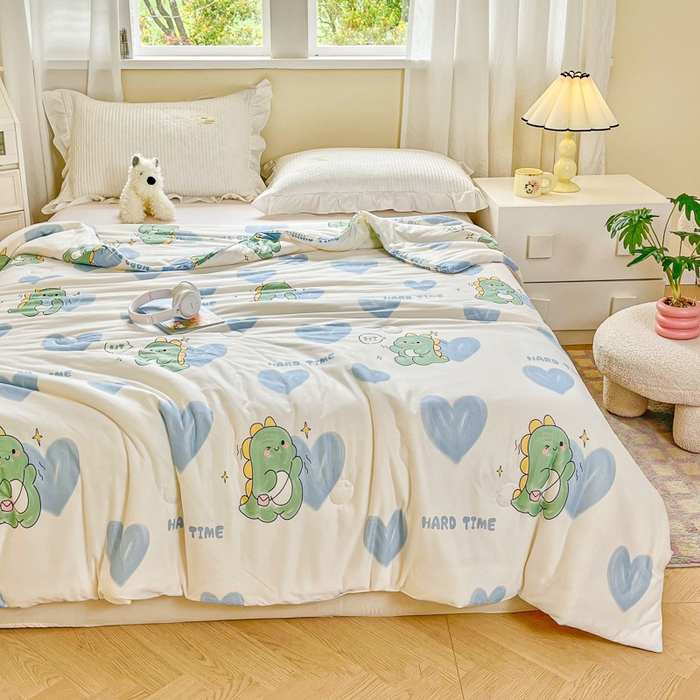 91家纺网 家纺一手货源 找家纺 小叮当家纺仓储工厂店 2025年新款A类母婴级宝宝被子豆豆绒牛奶针织棉被子儿童被子豆豆被大豆被春秋 牛奶针织被-幸运独角龙