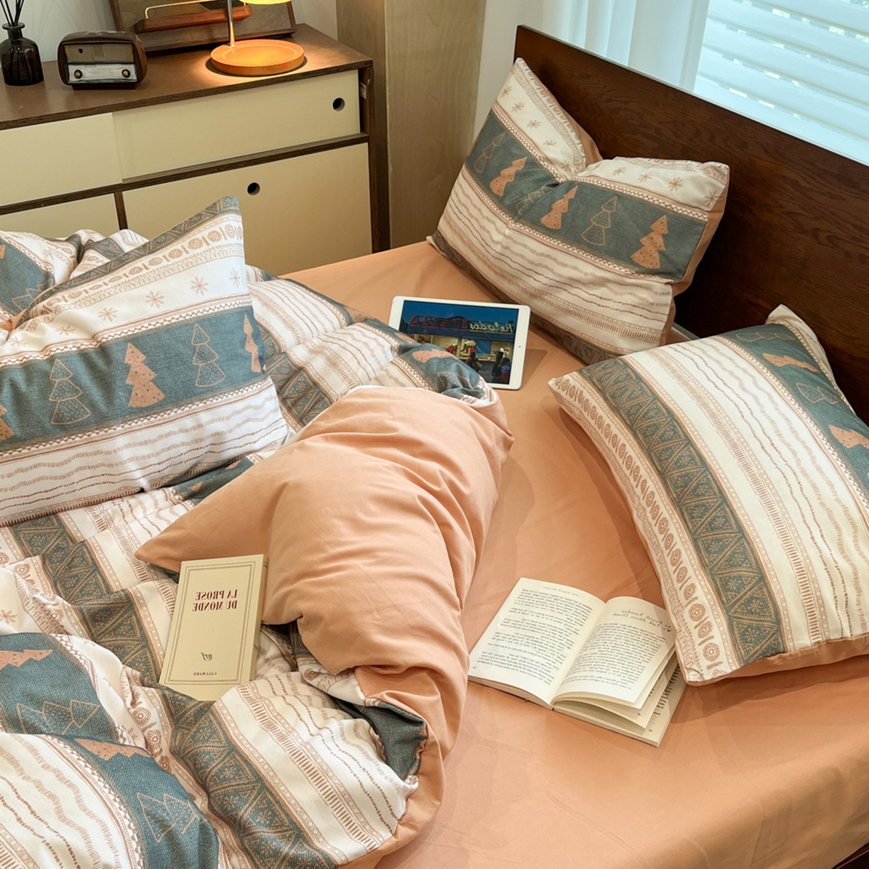 91家纺网 家纺一手货源 找家纺 小叮当家纺仓储工厂店 2025新款提供买家秀爆款花型不断货美拉德卡通全棉纯棉磨毛四件套 时光