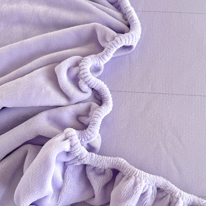 91家纺网 家纺一手货源 找家纺 卢赛尔 2025新款230g高克重纯色牛奶绒床笠单品-米兰系列 米兰-海棠紫