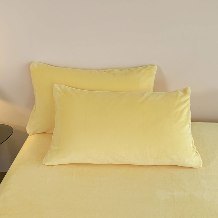 91家纺网 家纺一手货源 找家纺 卢赛尔 2025新款230g高克重纯色牛奶绒床笠单品-米兰系列 米兰-柠檬黄