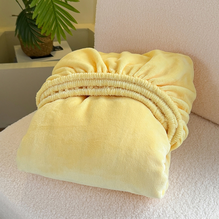 91家纺网 家纺一手货源 找家纺 卢赛尔 2025新款230g高克重纯色牛奶绒床笠单品-米兰系列 米兰-柠檬黄