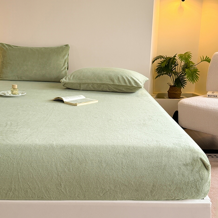 卢赛尔 2025新款230g高克重纯色牛奶绒床笠单品-米兰系列 米兰-青草绿