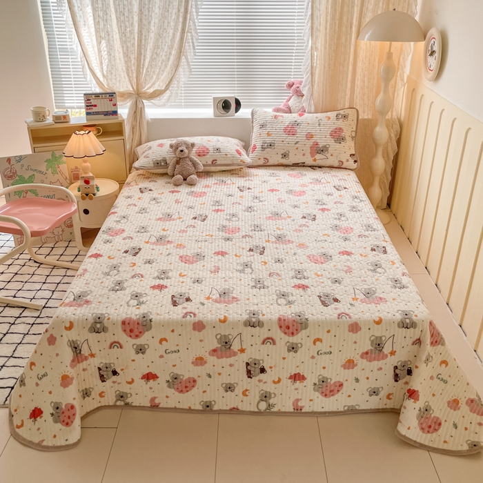 云玲时尚 2025新款高克重牛奶绒印花夹棉床盖 考拉