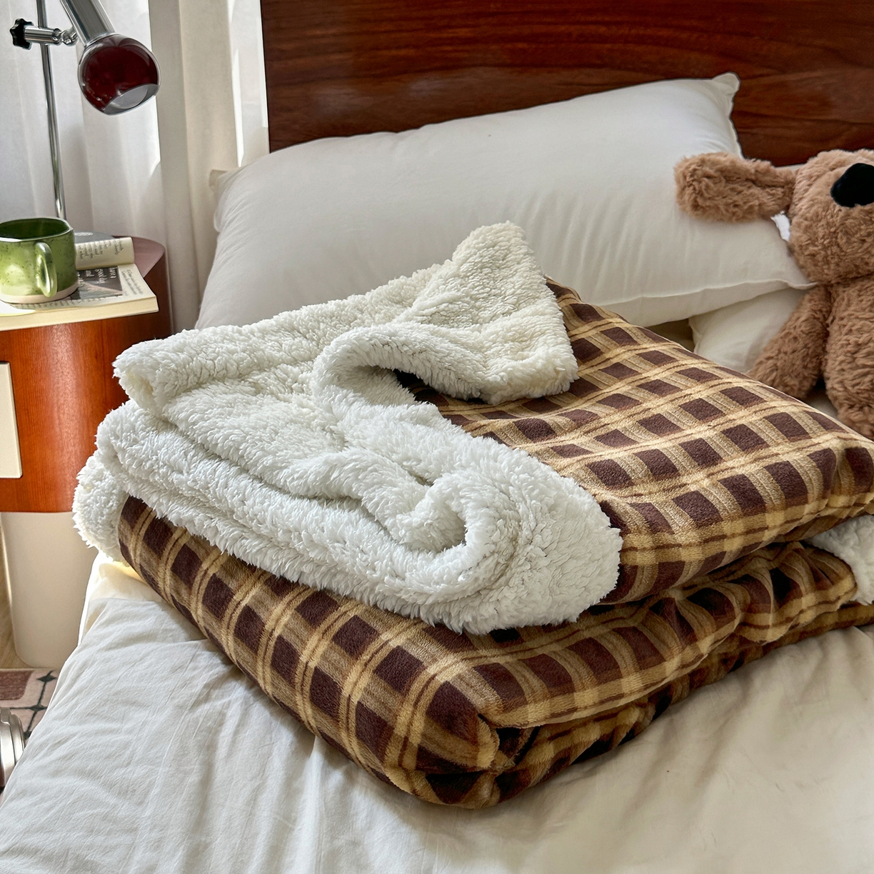 91家纺网 家纺一手货源 找家纺 （总）艾咪-Amy ntmy 2025新款中古风牛奶绒羊羔绒双层毯