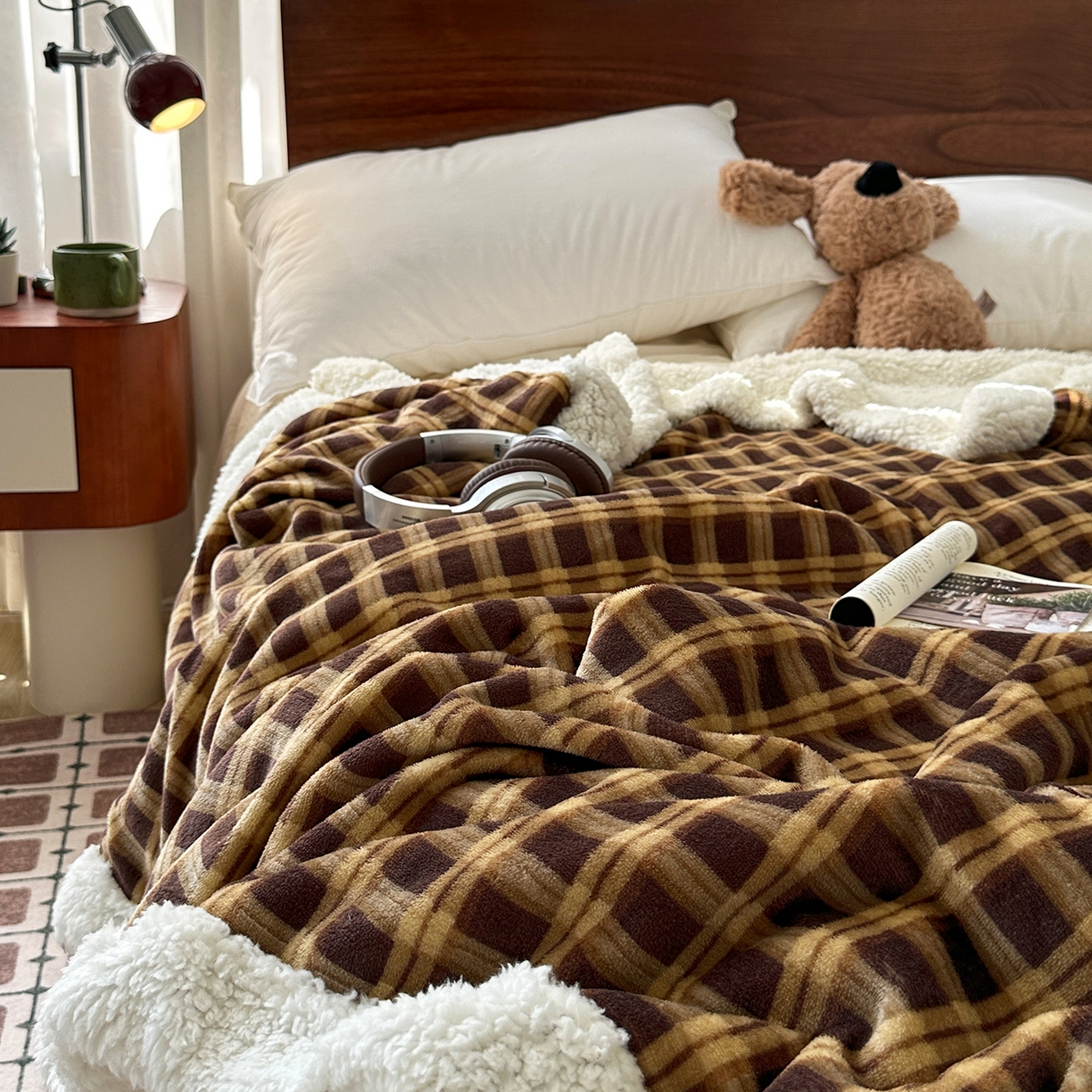 91家纺网 家纺一手货源 找家纺 艾咪-Amy ntmy 2025新款中古风牛奶绒羊羔绒双层毯 可乐加糖