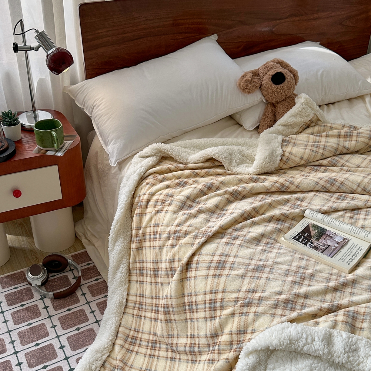 91家纺网 家纺一手货源 找家纺 艾咪-Amy ntmy 2025新款中古风牛奶绒羊羔绒双层毯 方糖