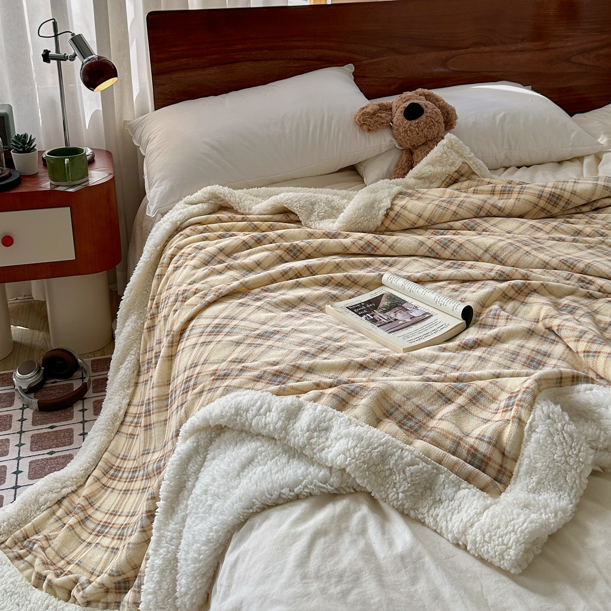 91家纺网 家纺一手货源 找家纺 艾咪-Amy ntmy 2025新款中古风牛奶绒羊羔绒双层毯 方糖