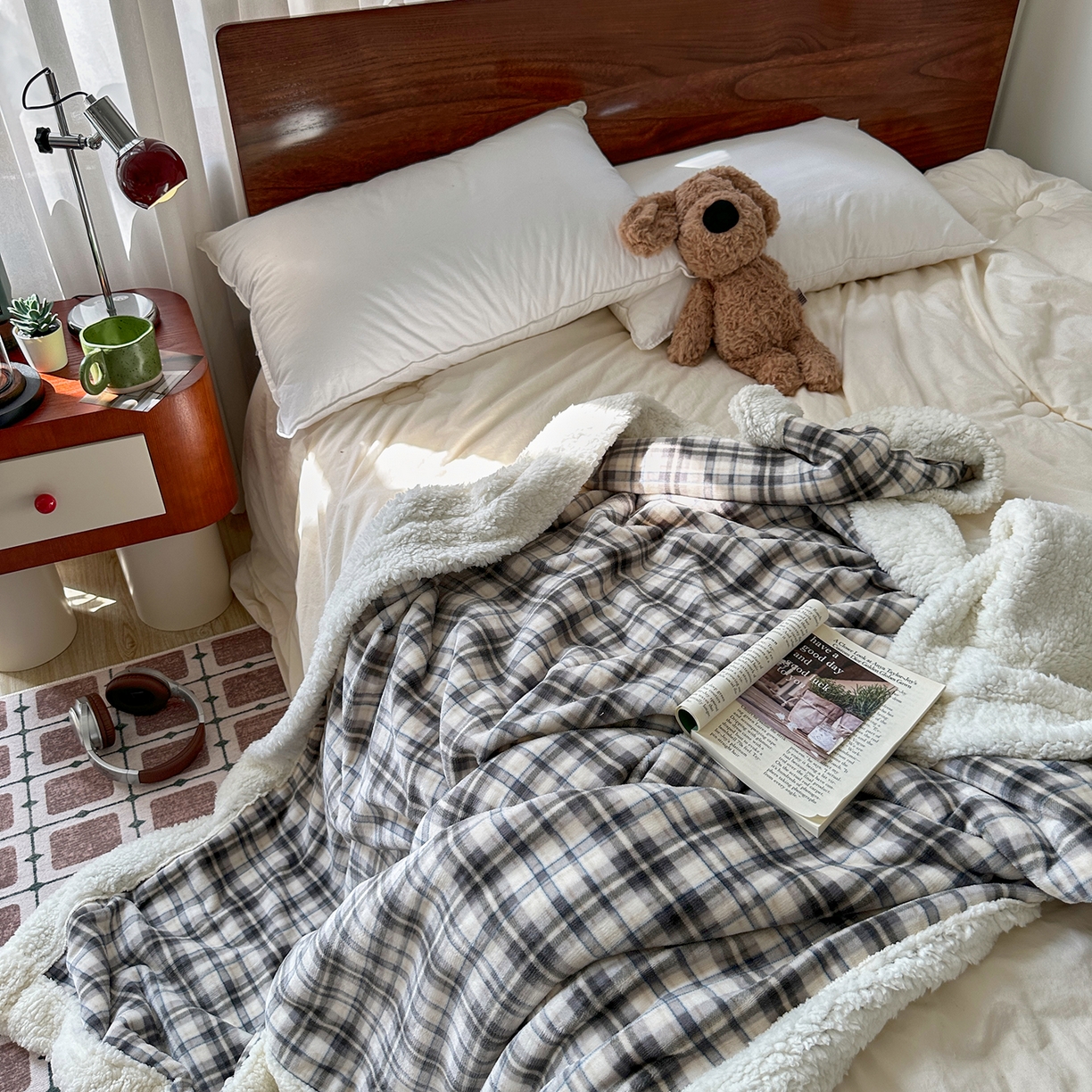 91家纺网 家纺一手货源 找家纺 艾咪-Amy ntmy 2025新款中古风牛奶绒羊羔绒双层毯 伊索卡其