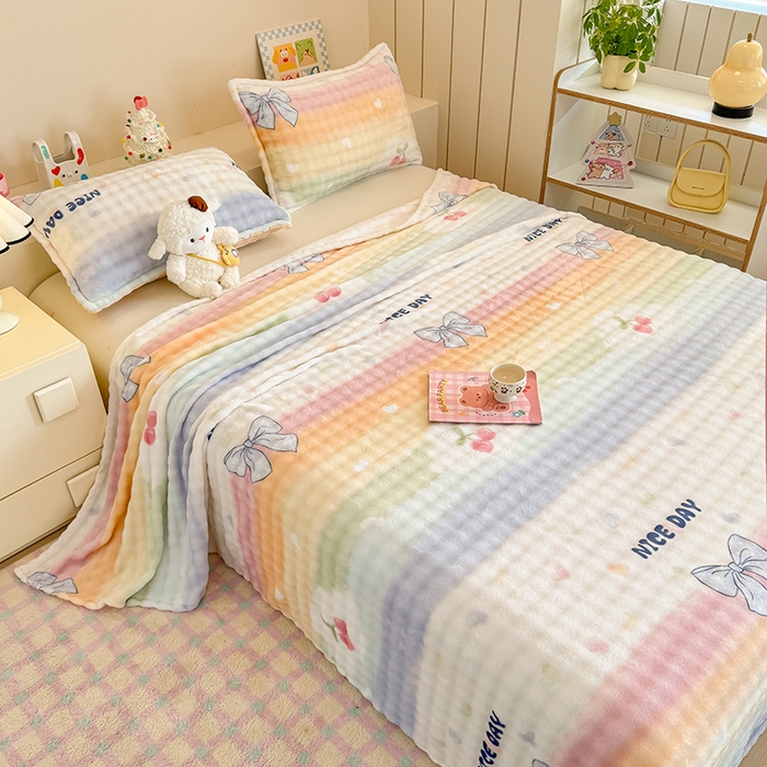 91家纺网 家纺一手货源 找家纺 绣女坊 2025新款A类高克重牛奶绒泡泡绒印花床单单件冬季保暖毛绒毯子绒床单三件套 彩虹樱桃