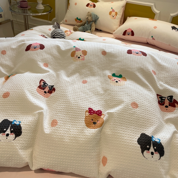 91家纺网 家纺一手货源 找家纺 小叮当家纺仓储工厂店 2025新款提供买家秀爆款花型不断货全棉纯棉A类华夫格印花磨毛四件套 动物派对-米