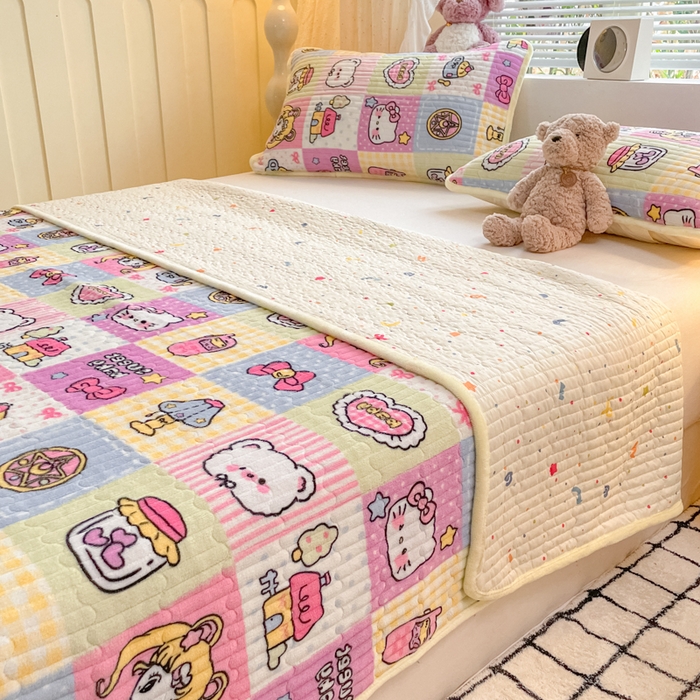 91家纺网 家纺一手货源 找家纺 云玲时尚 2025新款高克重牛奶绒印花夹棉床盖 月亮女神