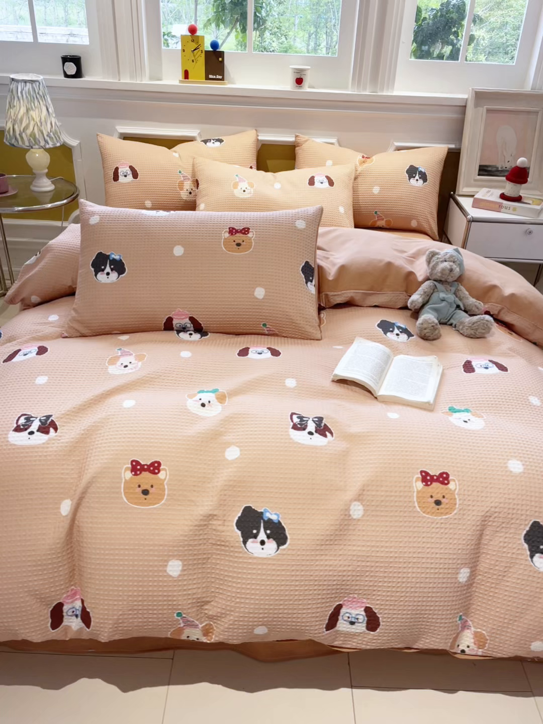 91家纺网 家纺一手货源 找家纺 小叮当家纺仓储工厂店 2025新款提供买家秀爆款花型不断货全棉纯棉A类华夫格印花磨毛四件套 动物派对-棕